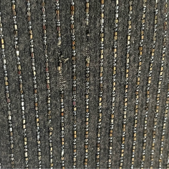 Carolyne Roehme Elizabeth Arden Vintage 80’s Beaded Wool Sweater | Size M - Picture 9 of 11